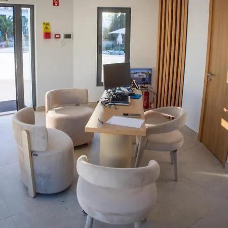 Primelife Aparthotel Carvoeiro (Lagoa)